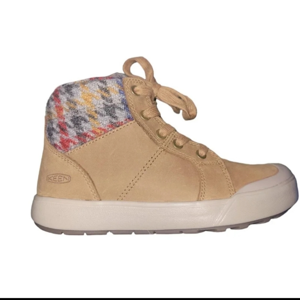 Women's size 5 Keen brown boots